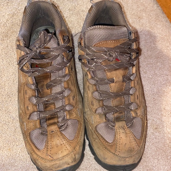 Men’s Vasqu shoes - Picture 3 of 7